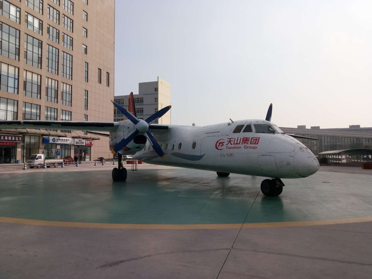 退役裝備-航空模型—安26